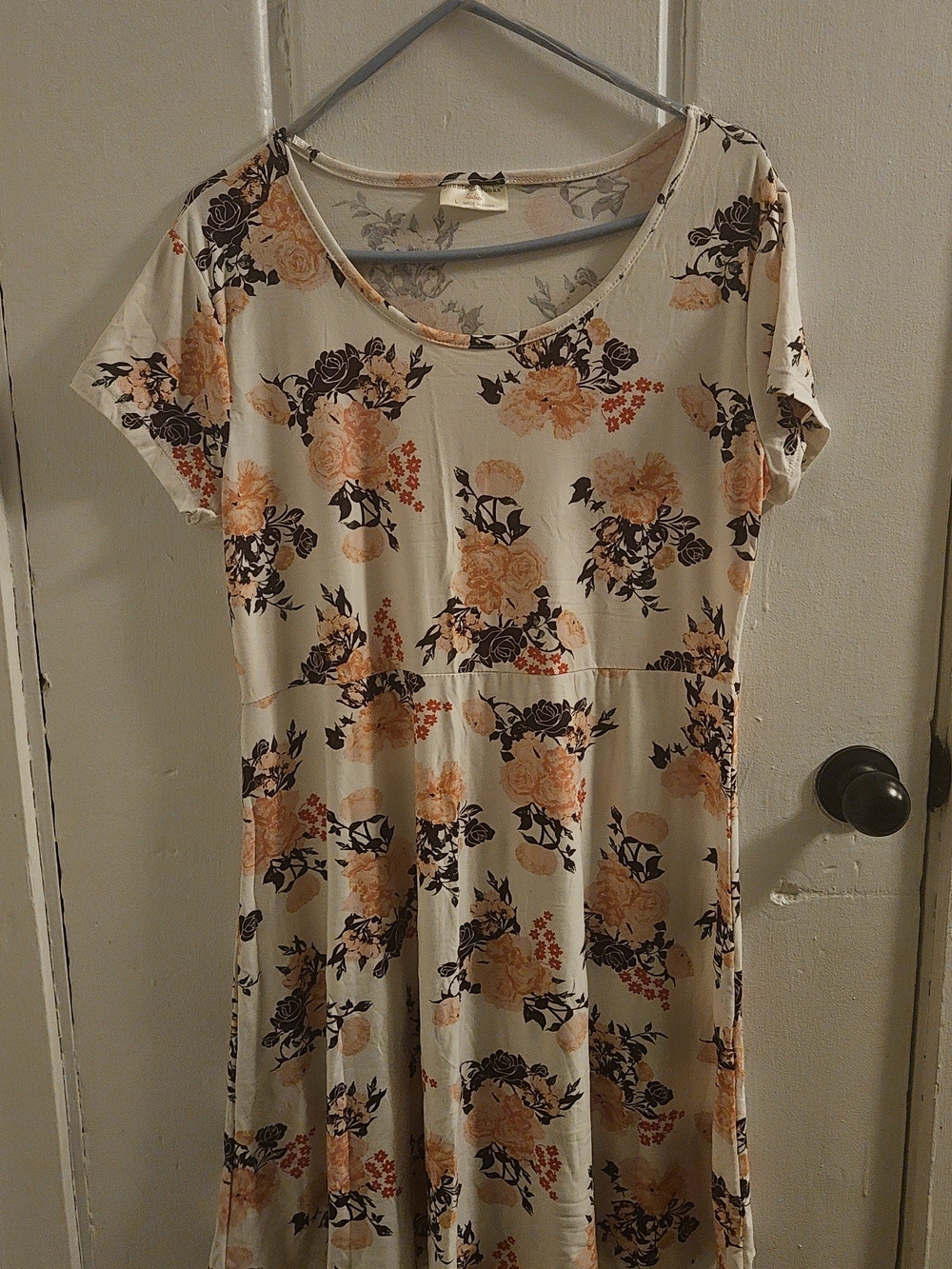 Cream Floral Short Sleeve Fit & Flare Dress